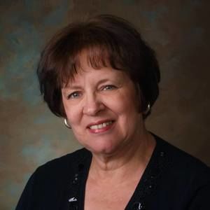 Meet your Posher, Lydia